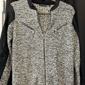 JETTE Women's Black and Gray Bomber Jacket